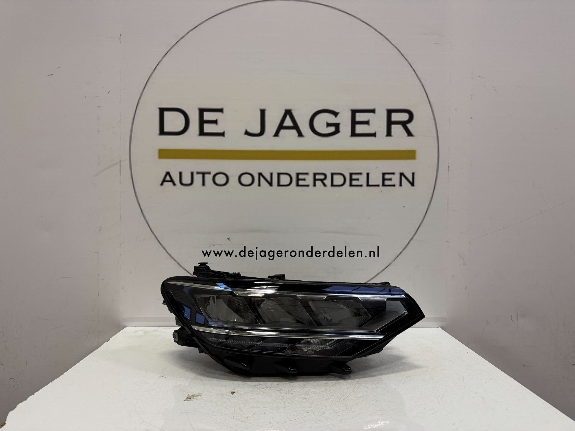 VW PASSAT 3G 3G1 FULL LED KOPLAMP RECHTS 3G1941036Q, Gebruikt, Volkswagen, Volkswagen AG, Berliner Ring 2
38440  Wolfsburg, DE