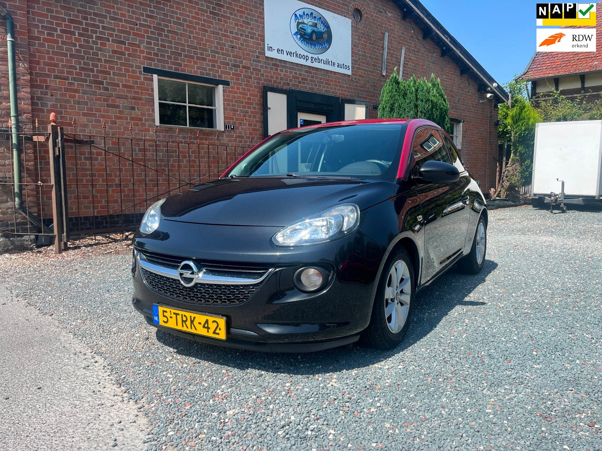 Opel ADAM 1.2 ( Airco + Elektrische ramen ), Voorwielaandrijving, Euro 5, Zwart, 4 cilinders