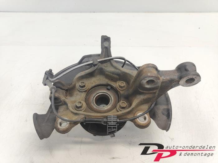 Fusee links-voor van een Mazda CX-5, Gebruikt, -, -, Ophalen of Verzenden