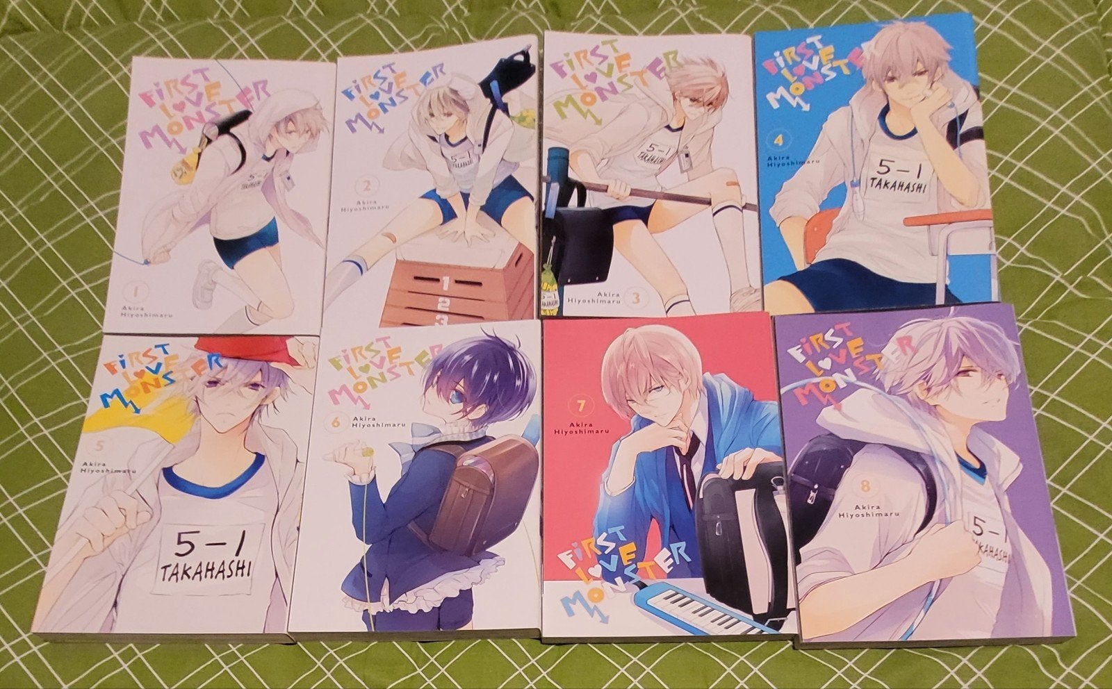 Manga's First love monster vol. 1 tm 8, Boeken, Ophalen of Verzenden, Zo goed als nieuw, Japan (Manga), Meerdere comics