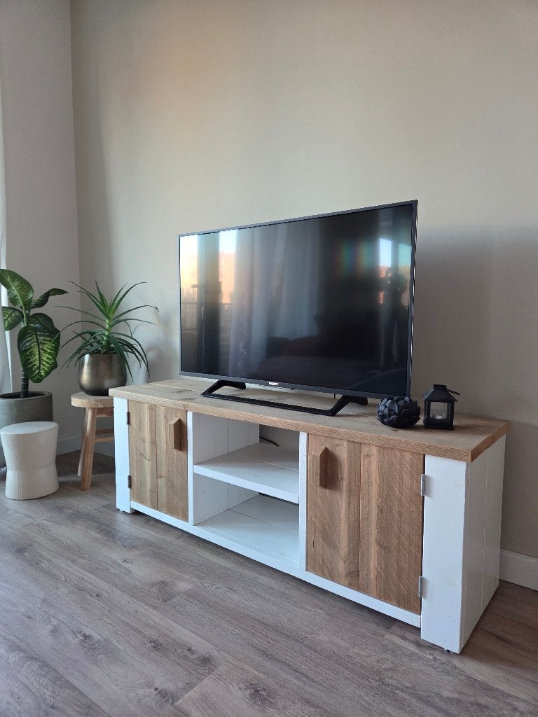 Steigerhouten tv meubel (140 cm), Ophalen, 100 tot 150 cm, Minder dan 100 cm, 25 tot 50 cm