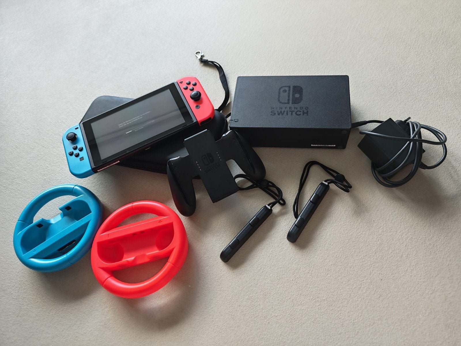 Nintendo Switch met accessoires - Zo goed als nieuw, Ophalen of Verzenden, Zo goed als nieuw, Met 2 controllers, Switch Original