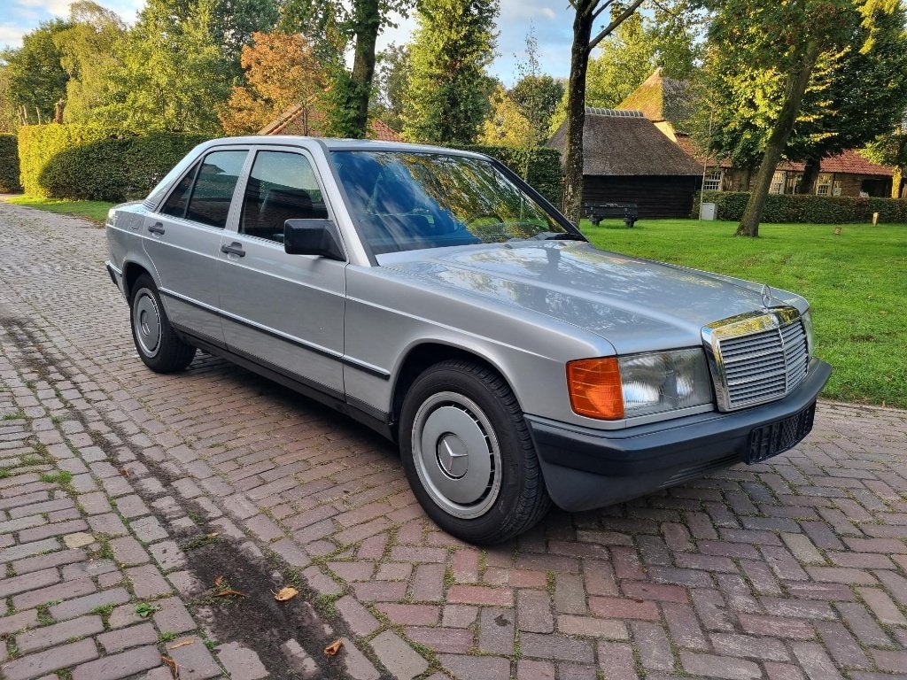 Mercedes 190e W201 Schuifdak Stuurbekr. 1985 Belastingvrij, Stof, Zwart, Open dak, Mercedes-Benz