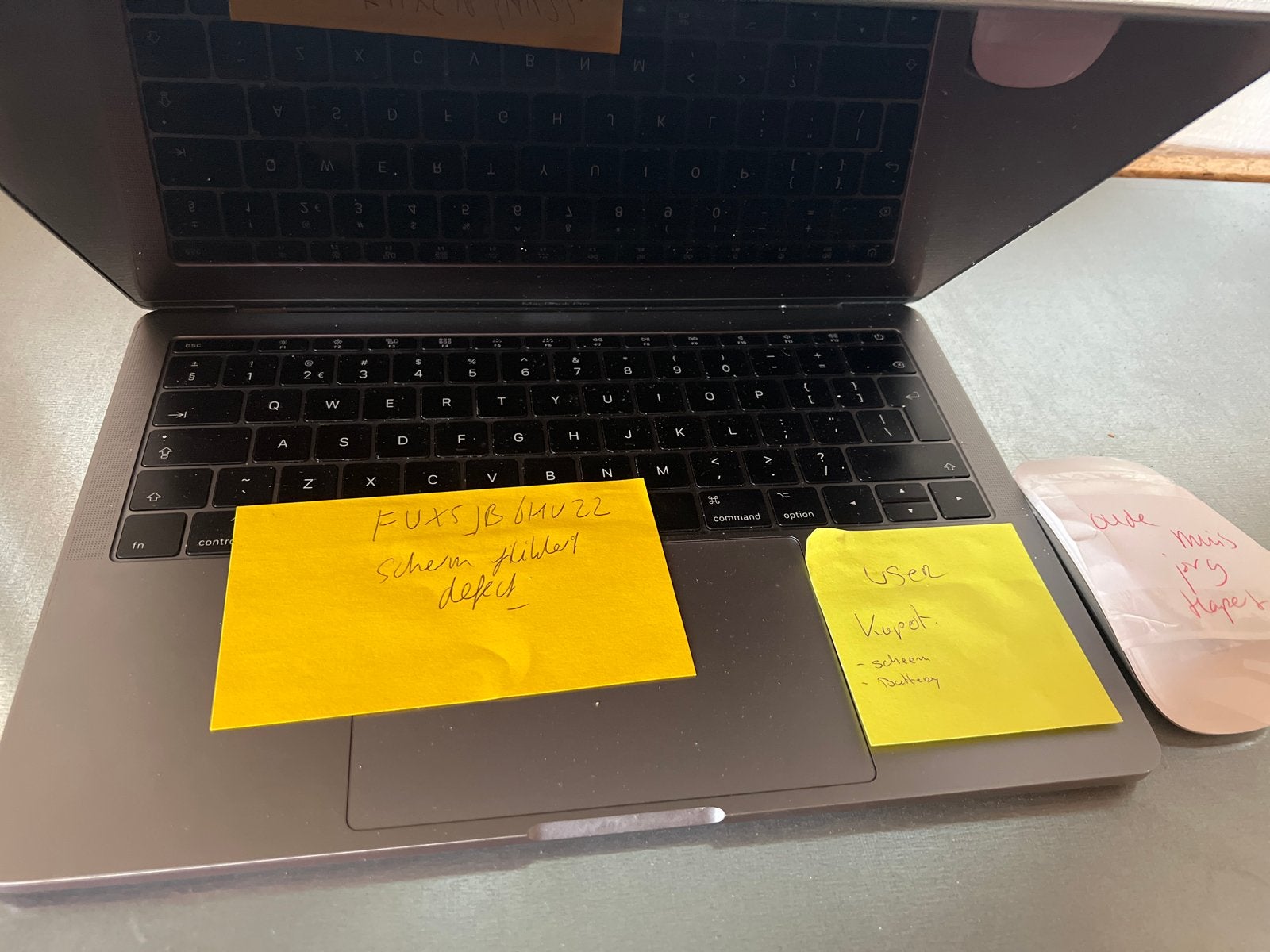MacBook Pro (defect) met haperende Apple muis, Ophalen of Verzenden, Niet werkend, Qwerty, MacBook Pro