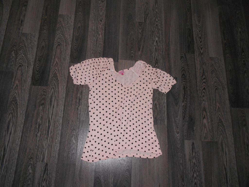 leuk stippeltjes damest-shirt ( maat S ) BASIC EQUIPMENT, Kleding | Dames, Ophalen of Verzenden, Gedragen, Maat 36 (S), Korte mouw