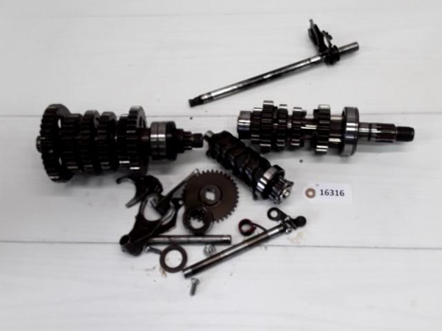 ZZR600 1993 - 2005 Kawasaki Motorblok onderdelen D1-26945, Motoren