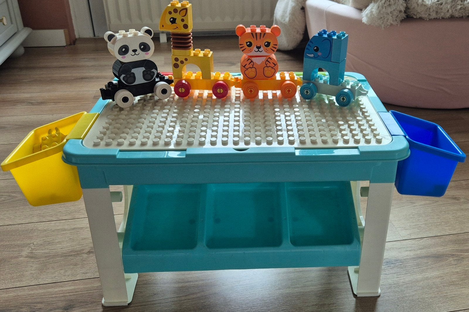 Duplo speeltafel met dierentrein, Ophalen, Gebruikt, Inclusief minifiguren, Duplo