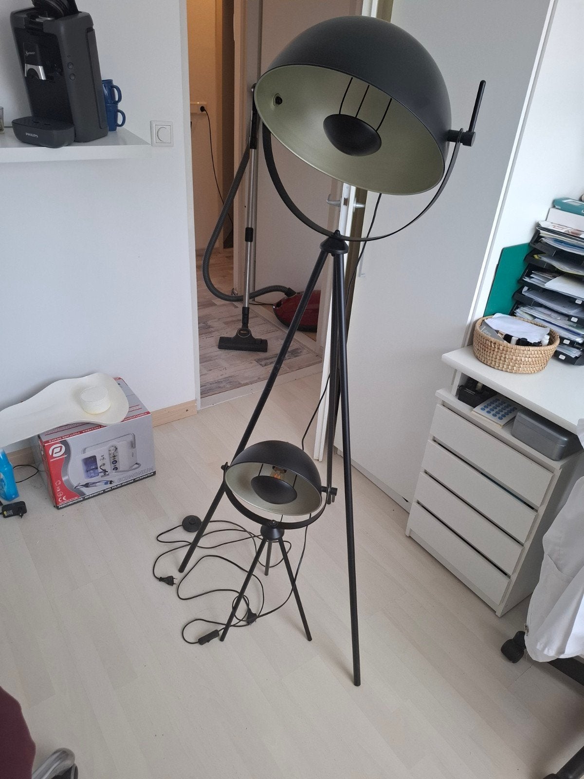 staande lamp met bijpassende tafellamp, Huis en Inrichting, Lampen | Vloerlampen, Ophalen, 100 tot 150 cm, E27 (groot), Zo goed als nieuw