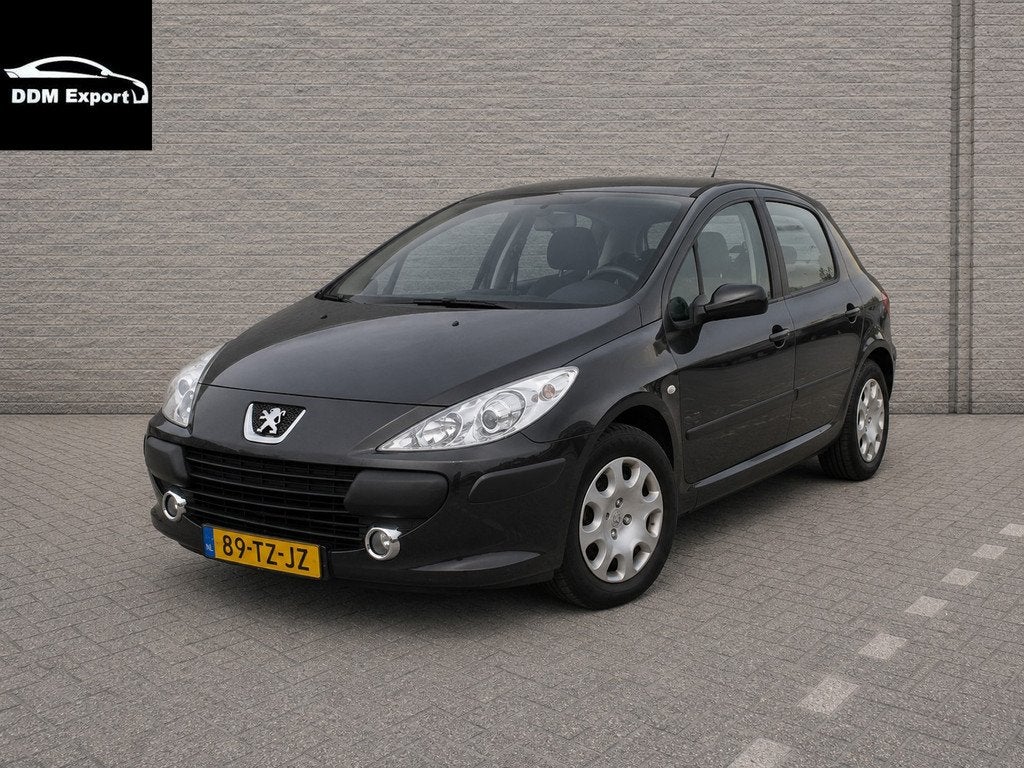 Peugeot 307 1.6 HDi XT | Airco | Radio | 5-deurs | Cruise co, Voorwielaandrijving, 4 cilinders, 1360 kg, Zwart