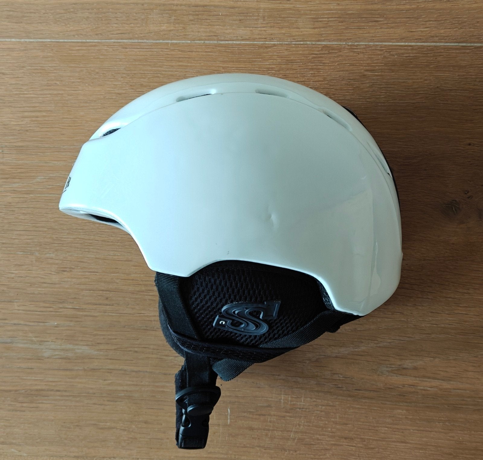 Sinner Nova kinder skihelm wit, maat S (54-56 cm), Gebruikt, Overige typen, Skiën, Minder dan 100 cm