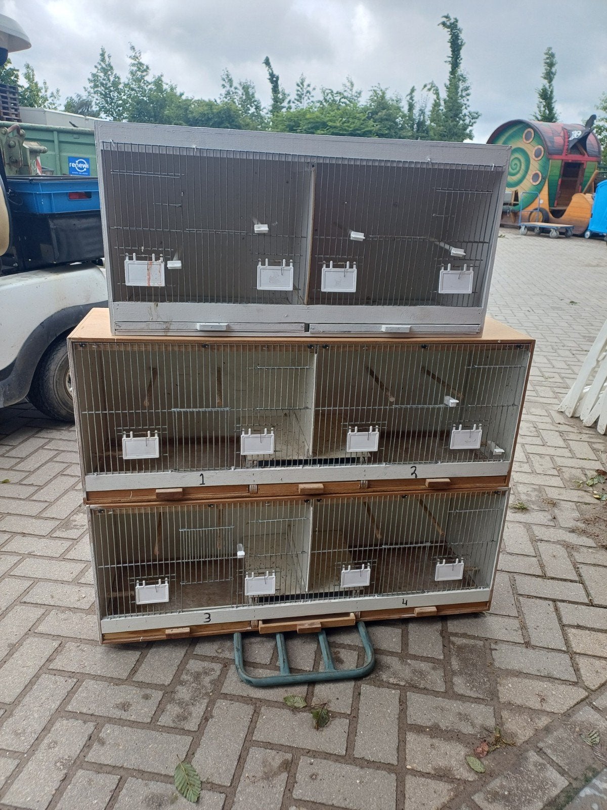 3 broedkooien te koop., Dieren en Toebehoren, Vogels | Hokken en Kooien, Ophalen of Verzenden, Hout, Broedkooi of Kweekkooi