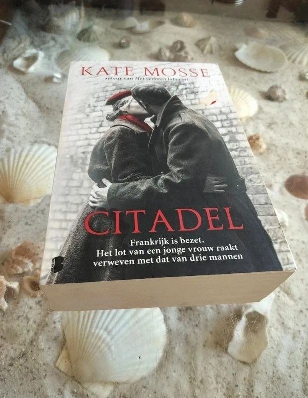 Kate Mosse - Citadel, Boeken, Ophalen of Verzenden, Gelezen, Kate Mosse