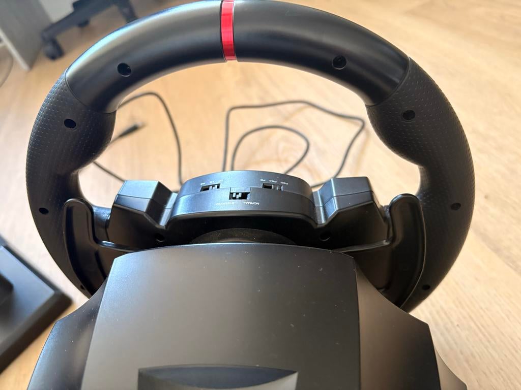 Hori racestuur voor PS5, PS4 en PC, Spelcomputers en Games, Spelcomputers | Sony PlayStation Consoles | Accessoires, Ophalen, Gebruikt