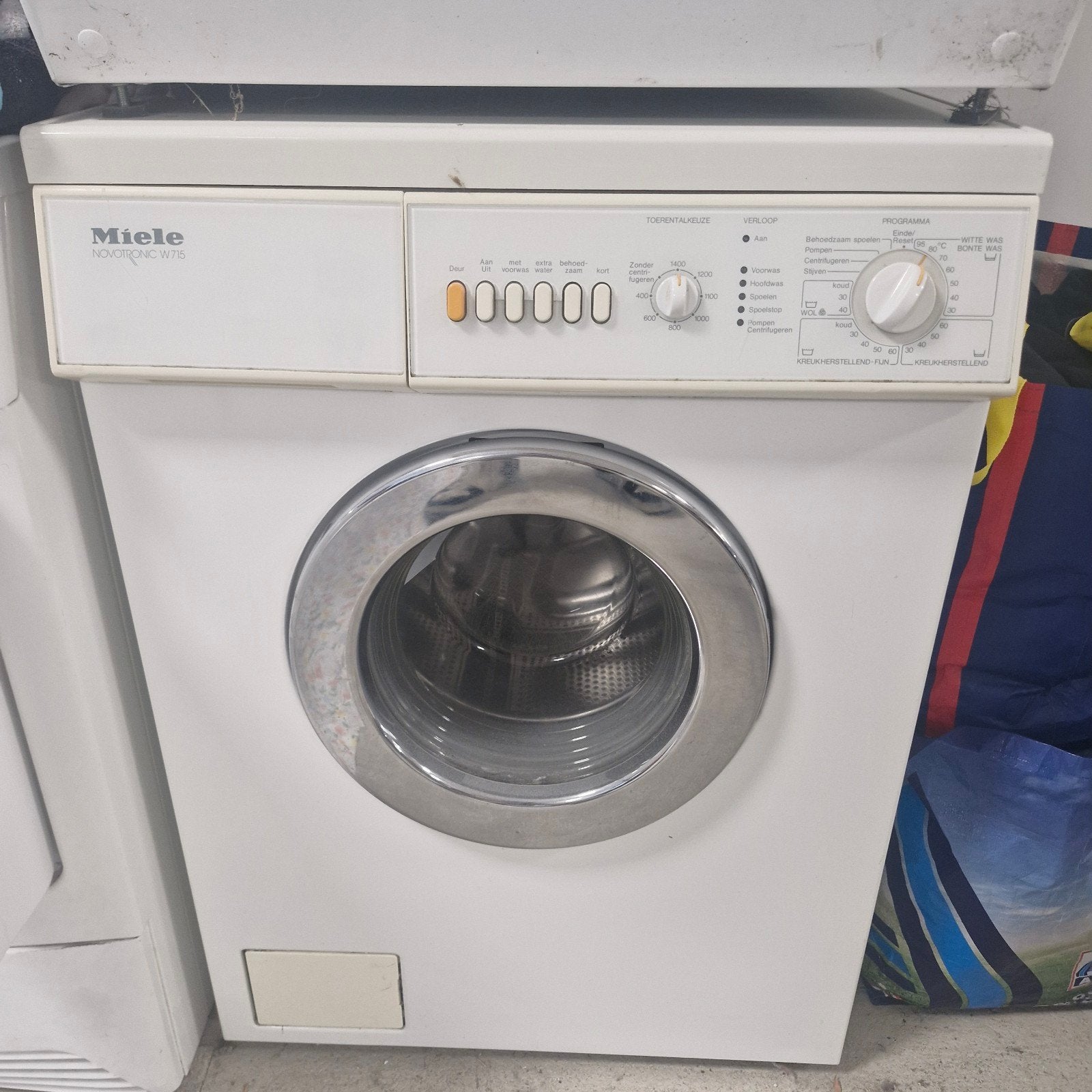 Miele Novotronic W715 Wasmachine - Gebruikt