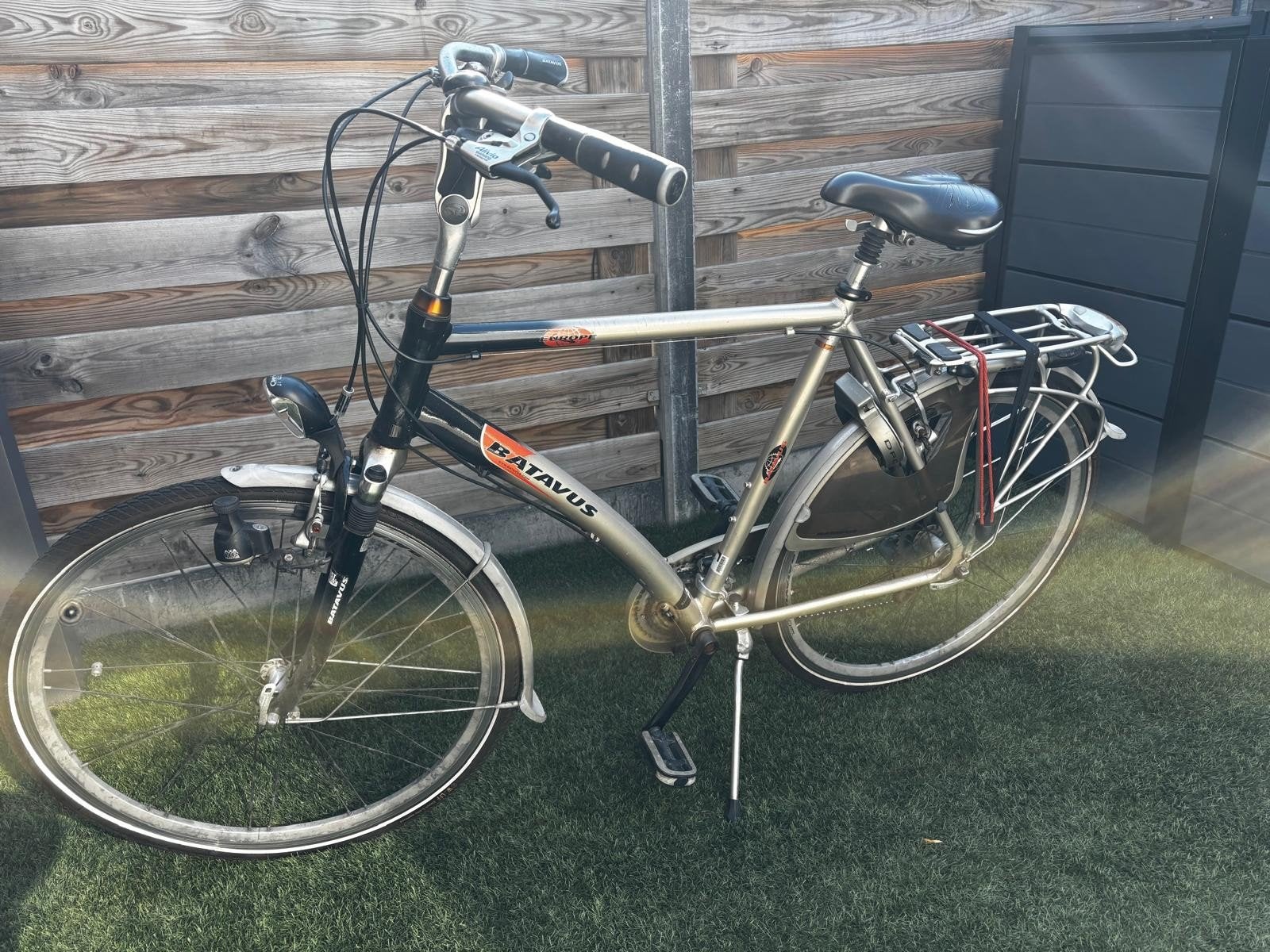Batavus fiets met 61 cm frame en Shimano Alivio, Fietsen en Brommers, Fietsen | Heren | Herenfietsen, Ophalen, Gebruikt, Velgrem