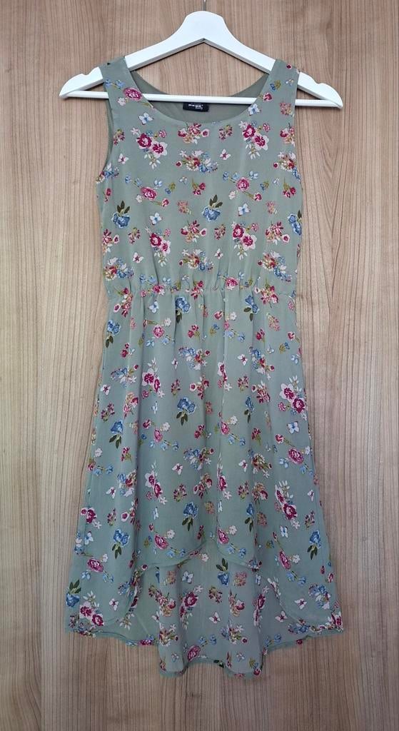 Mooie, gebloemde zomerjurk, maat 146/152, Kinderen en Baby's, Kinderkleding | Maat 146, Meisje, Ophalen of Verzenden, Zo goed als nieuw
