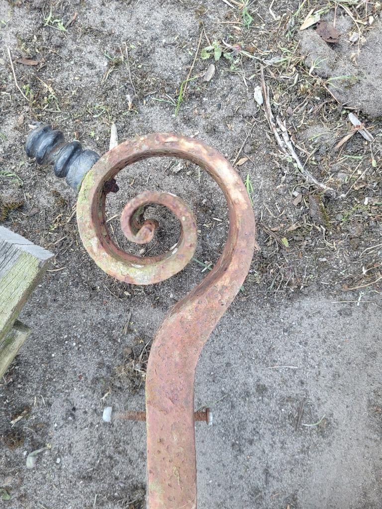 Ijzeren paal met krul 6x, Antiek en Kunst, Ophalen of Verzenden