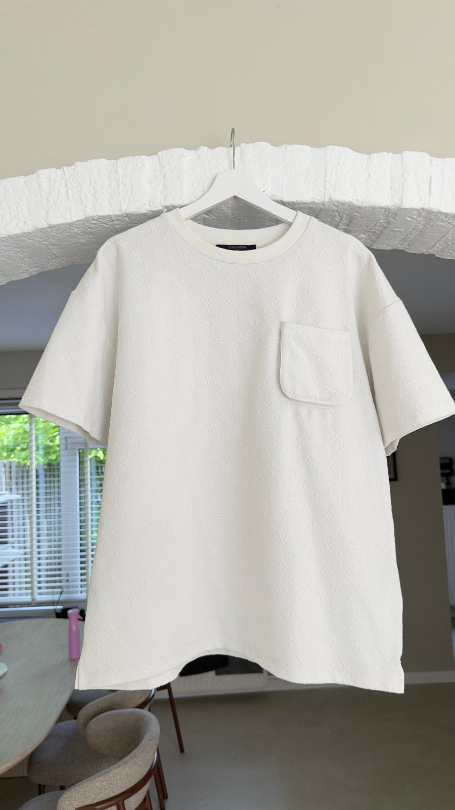 LOUİS VIİTTON T-SHİRT, Ophalen of Verzenden, Nieuw, Maat 56/58 (XL), Wit