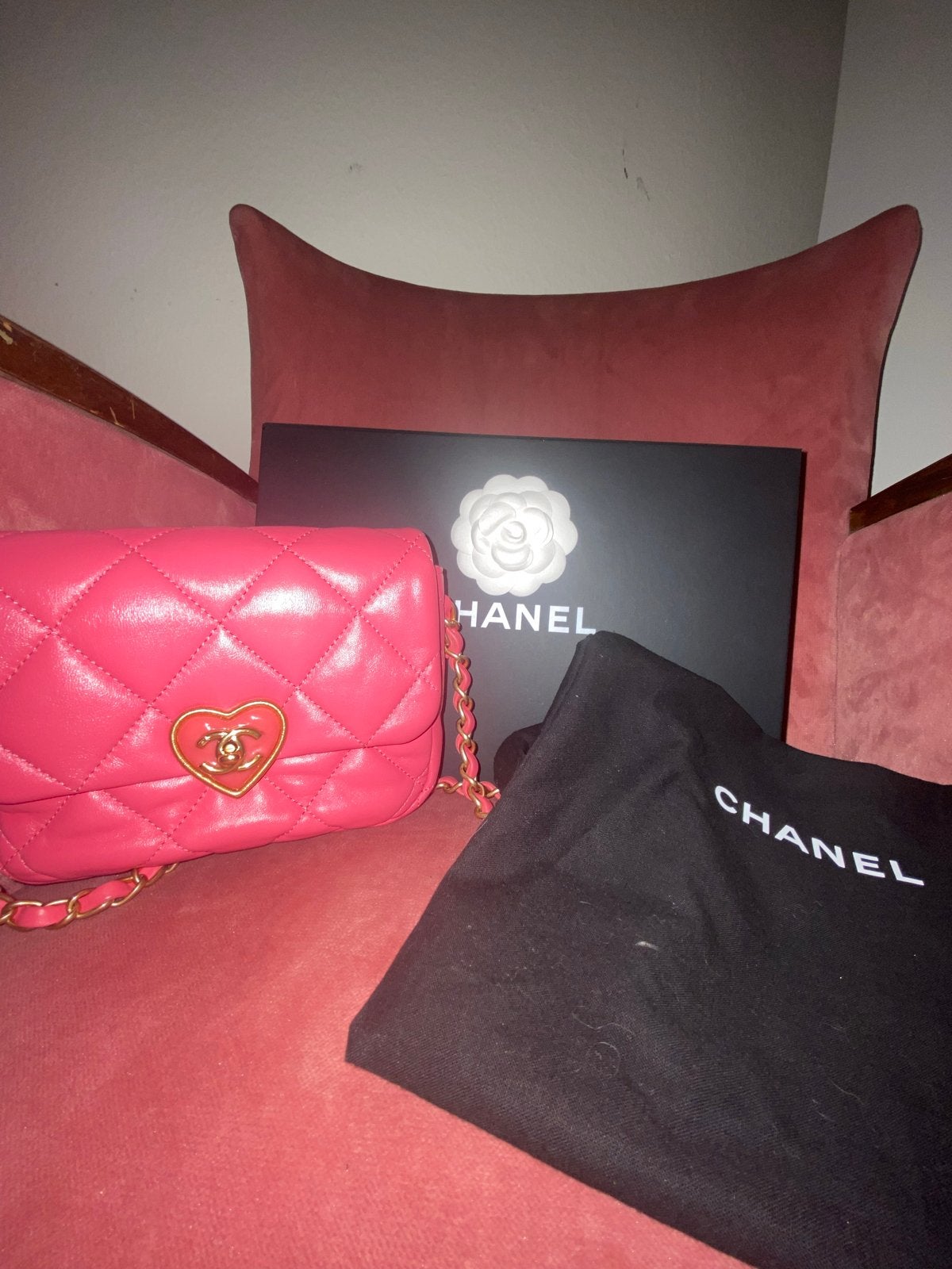 Chanel Heart Bag Roze - Zo goed als nieuw, Ophalen, Zo goed als nieuw, Roze, Schoudertasje