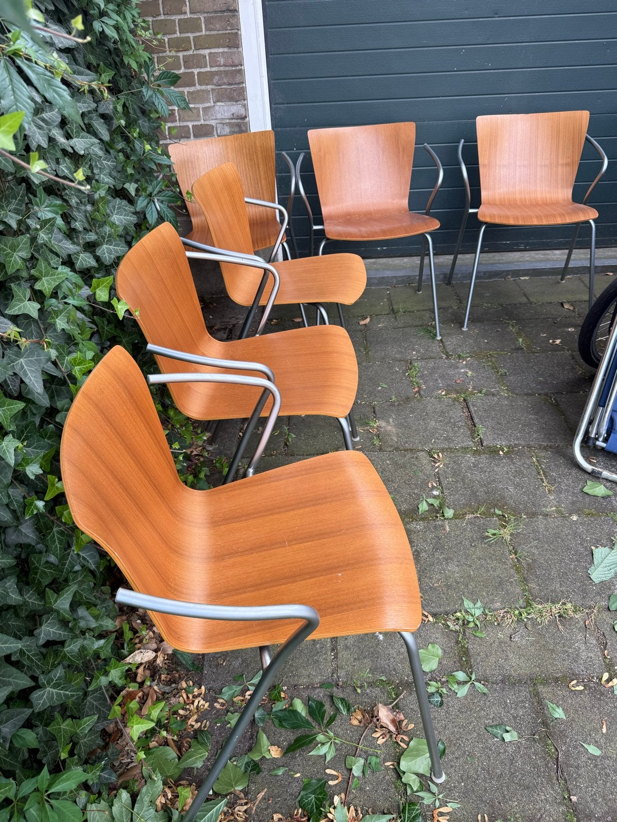 6 Fritz Hansen stoelen, 3 met losse zitting, Ophalen, Gebruikt, Bruin, Modern