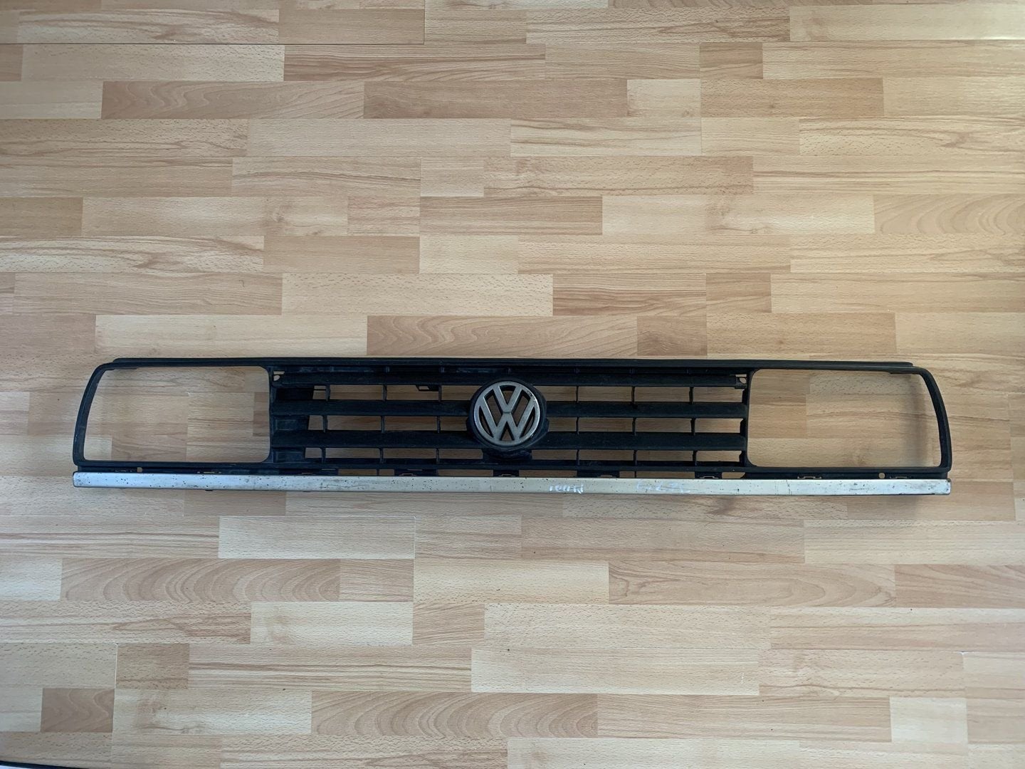 grille vw jetta II 1983 tot 1992 3 lamellen, Ophalen, Gebruikt, -, Volkswagen
