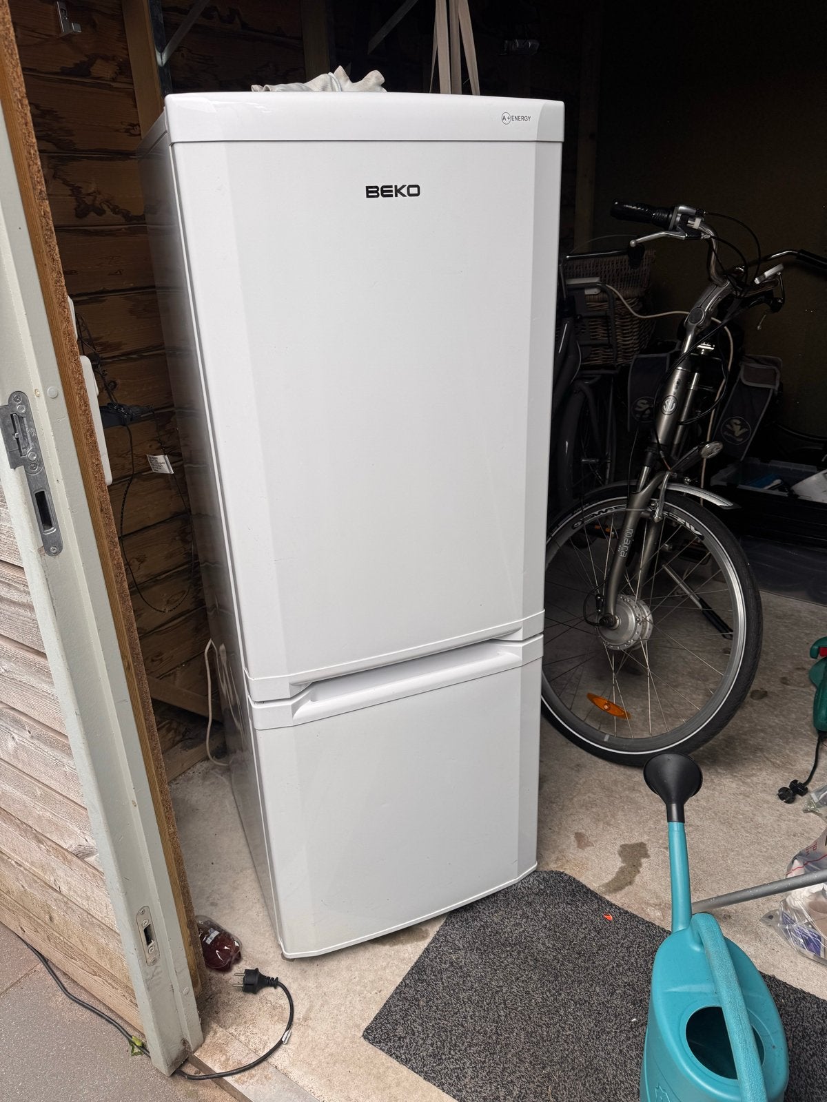 Defecte Beko koelkast met vriesvak gratis ophalen, Ophalen, 200 liter of meer, 60 cm of meer, Met aparte vriezer