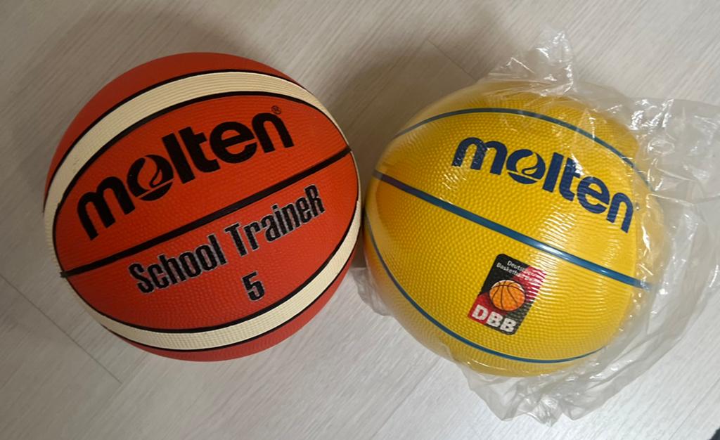Nieuwe basketbal maat 4 en 5, Sport en Fitness, Basketbal, Ophalen, Nieuw, Bal