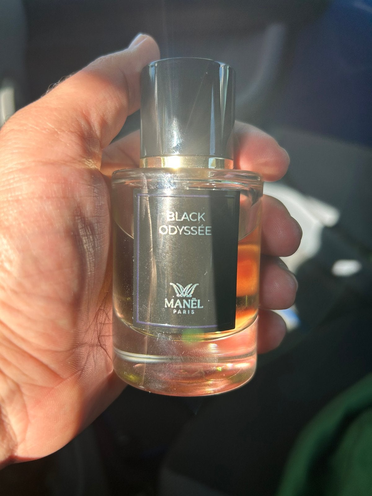 Bekende franse parfum, Ophalen of Verzenden, Zo goed als nieuw