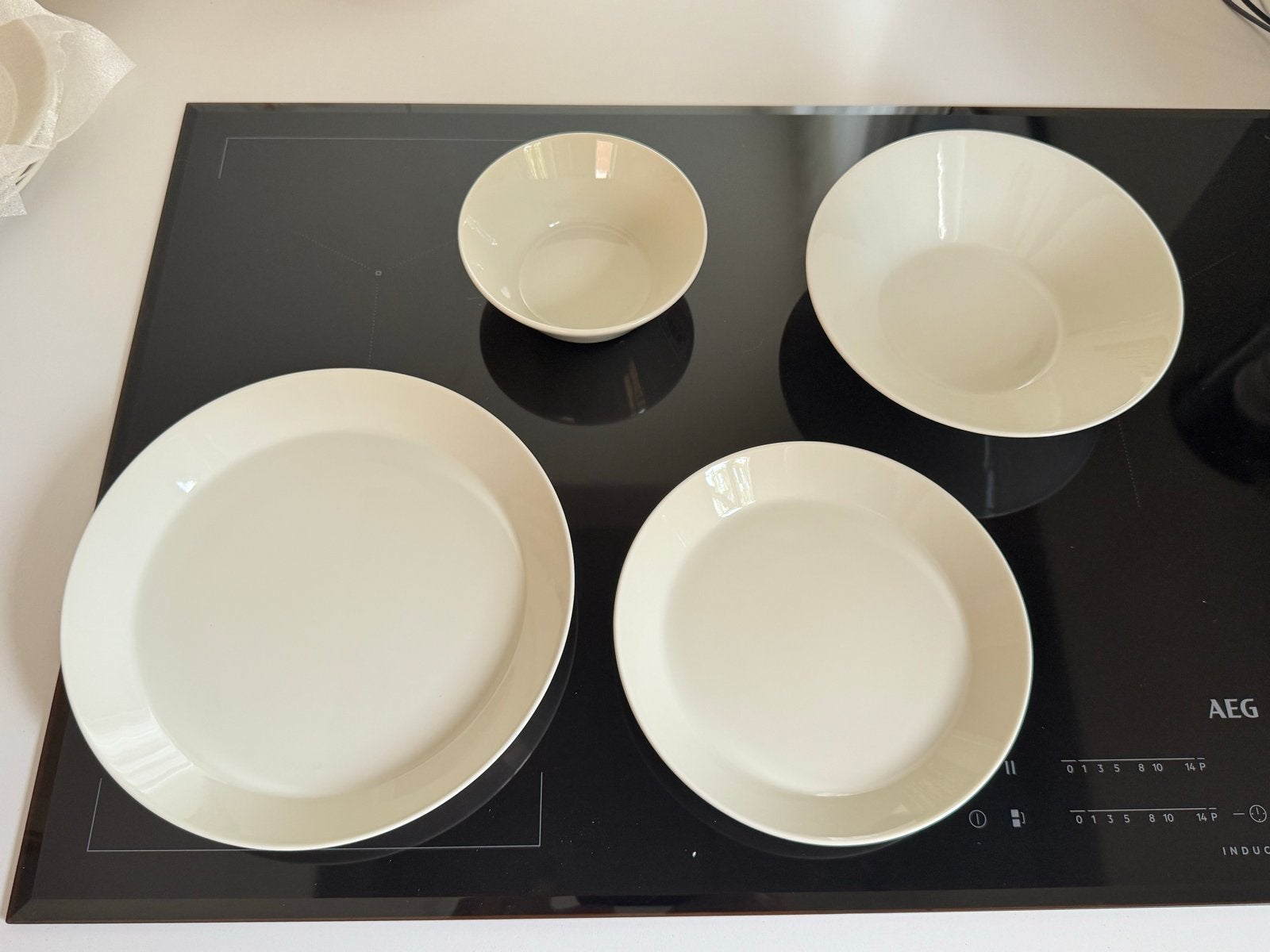 Iittala Teema Starterset 16-delig wit - Nieuw in doos, Overige merken, Keramiek, Nieuw, Ophalen of Verzenden