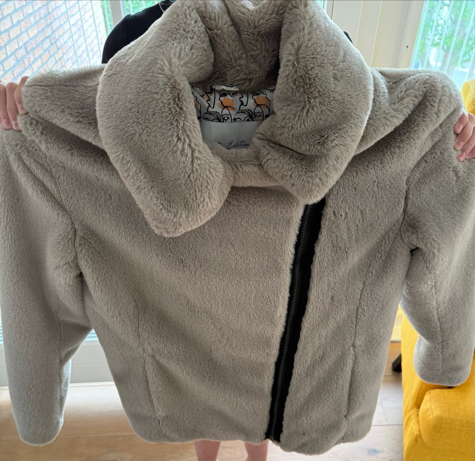 Oakwood Suite Edition Faux Fur Jas, Ophalen, Zo goed als nieuw, Maat 36 (S), Beige