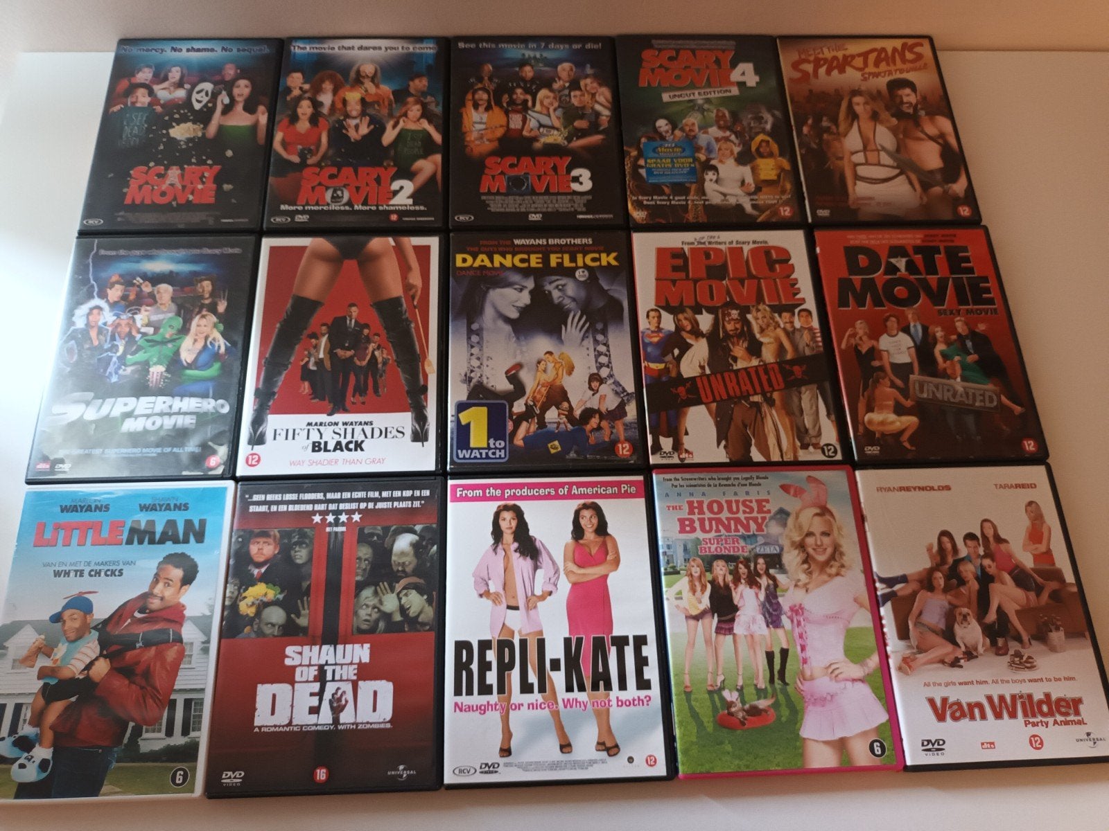 dvd pakket parodie en humor, Verzenden