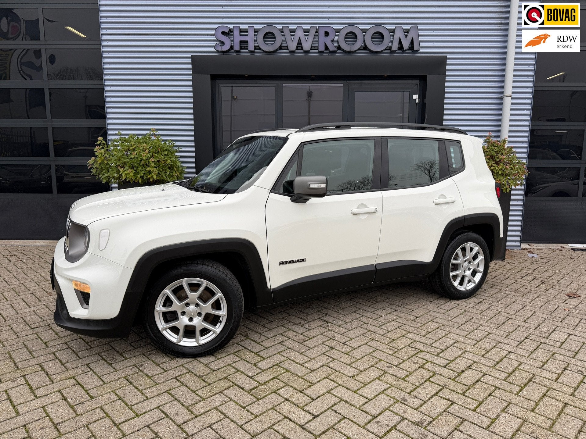 Jeep Renegade 1.3T DDCT Limited Automaat|Applecarplay|Cruise, Stof, Gebruikt, 4 cilinders, 150 pk