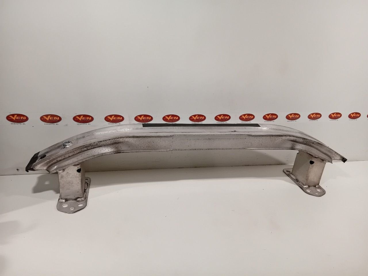 Bumperbalk voor Alfa Romeo Giulietta, Onderdelen@venauto.nl, Van der Ven Autorecycling B.V., Gebruikt, Ettenseweg 76, 4706 PB Roosendaal, The Netherlands