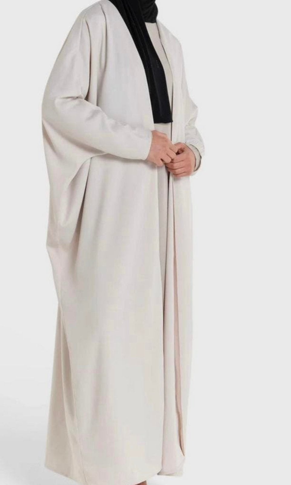 Merrachi dull satin abaya set, Kleding | Dames, Jurken, Maat 38/40 (M), Beige, Ophalen of Verzenden, Zo goed als nieuw