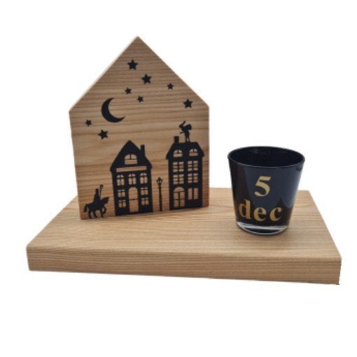Sinterklaas houten huisje met theelicht 5 december, Nieuw, Ophalen of Verzenden, Info@kadoootje.nl, Kadoootje