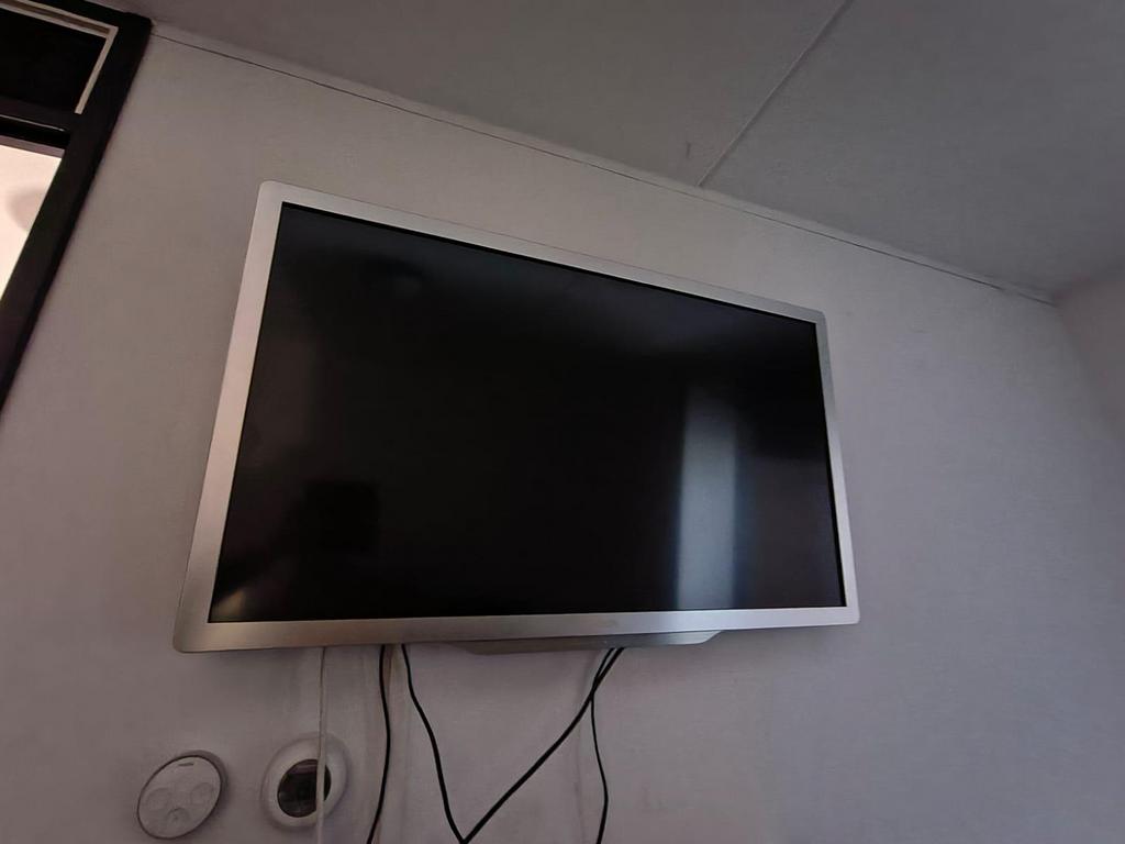 Philips 3d led tv ambilight full hd, Ophalen, Philips, 50 Hz, Zo goed als nieuw
