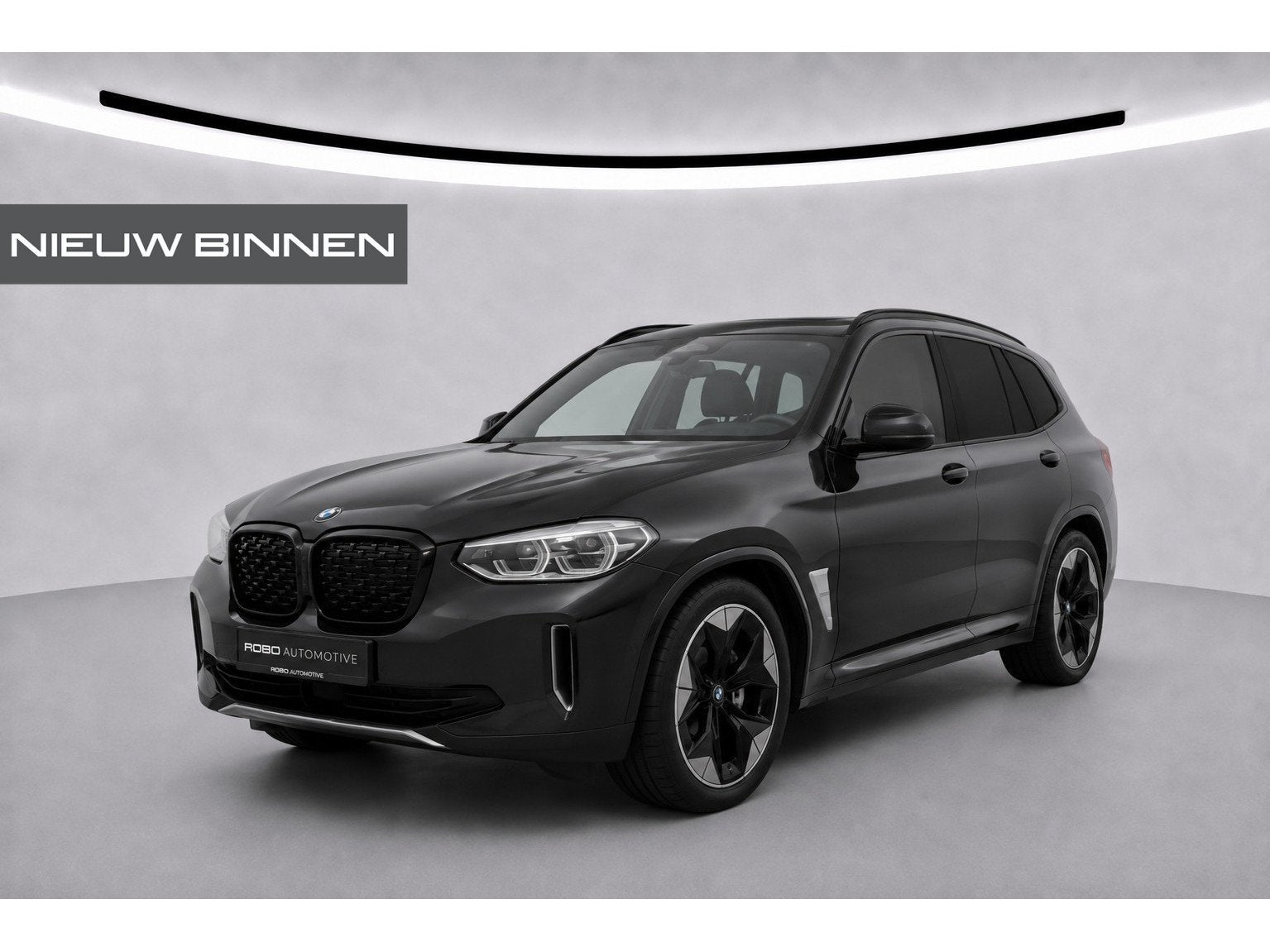 BMW iX3 High Executive 80 kWh | Panoramadak | Harman Kardon, Auto's, Automaat, Dealer onderhouden, Achterwielaandrijving, Gebruikt