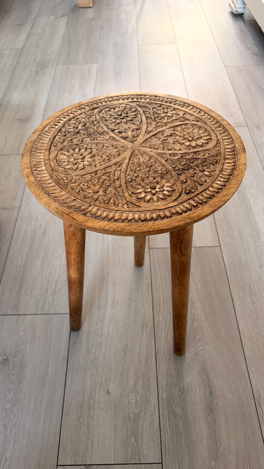 Kleine houten bijzettafel Ø31 – bohemian vintage Ibiza, Ophalen, Zo goed als nieuw, Hout