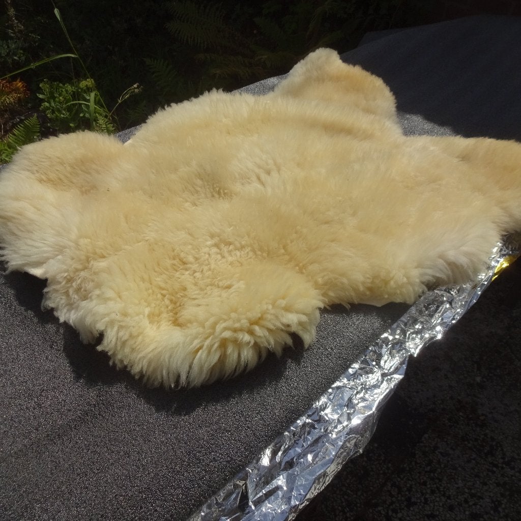 schapenvacht niet gebruikt, 50 tot 100 cm, Wit, Rond, Nieuw