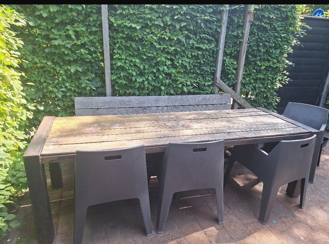 Robuuste houten tuintafel met bankje en stoelen, Ophalen, Gebruikt, Hout, Bank