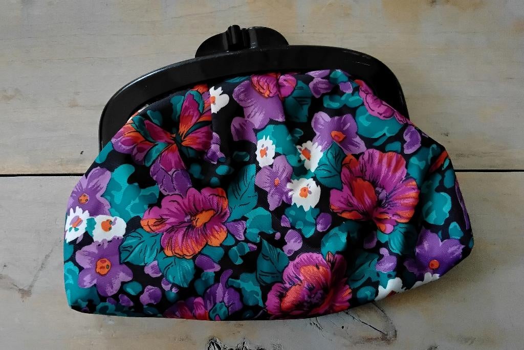 Vintage make-up tas - make-up tasje - toilettasje - toiletta, Sieraden, Tassen en Uiterlijk, Toilettassen, Nieuw, Dame, Overige kleuren