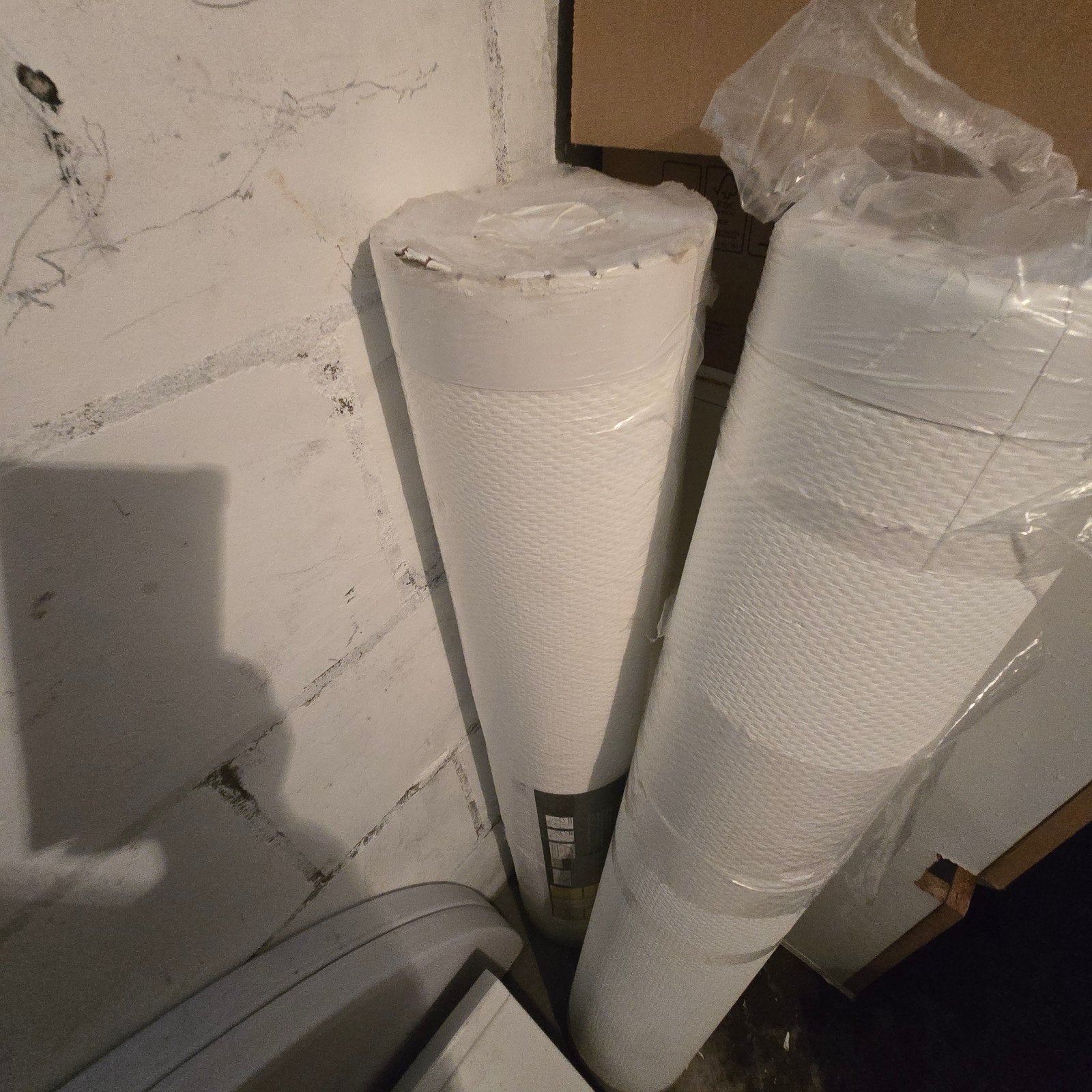 Glasvezelbehang voorbehandeld 2 grote rollen, Ophalen, Nieuw, 15 m² of meer, Folie