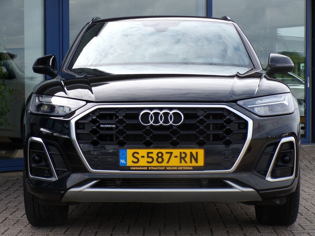 Audi Q5 55 TFSI e S edition Competition, Trekhaak / Luchtver, Automaat, Gebruikt, 4 cilinders, Zwart