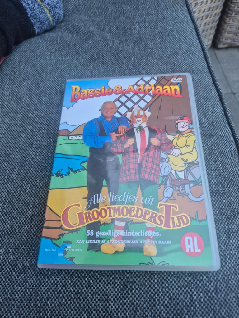 Bassie & Adriaan: Alle liedjes uit Grootmoeders Tijd DVD, Gebruikt, Alle leeftijden, Overige genres, Ophalen of Verzenden