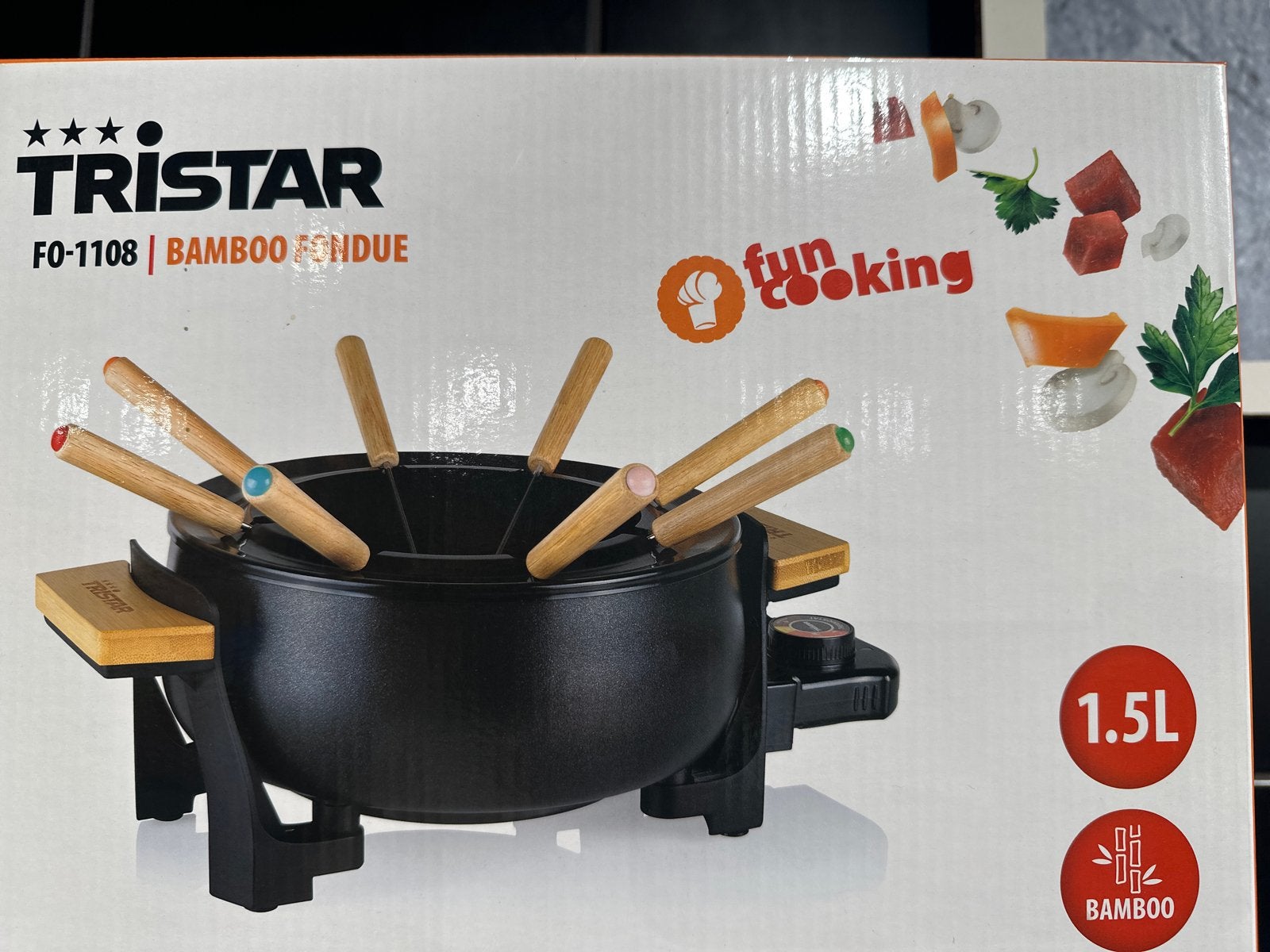 Tristar FO-1108 Bamboe Fondue - 1.5L, Verzenden, Nieuw, Elektrisch, Fondueset