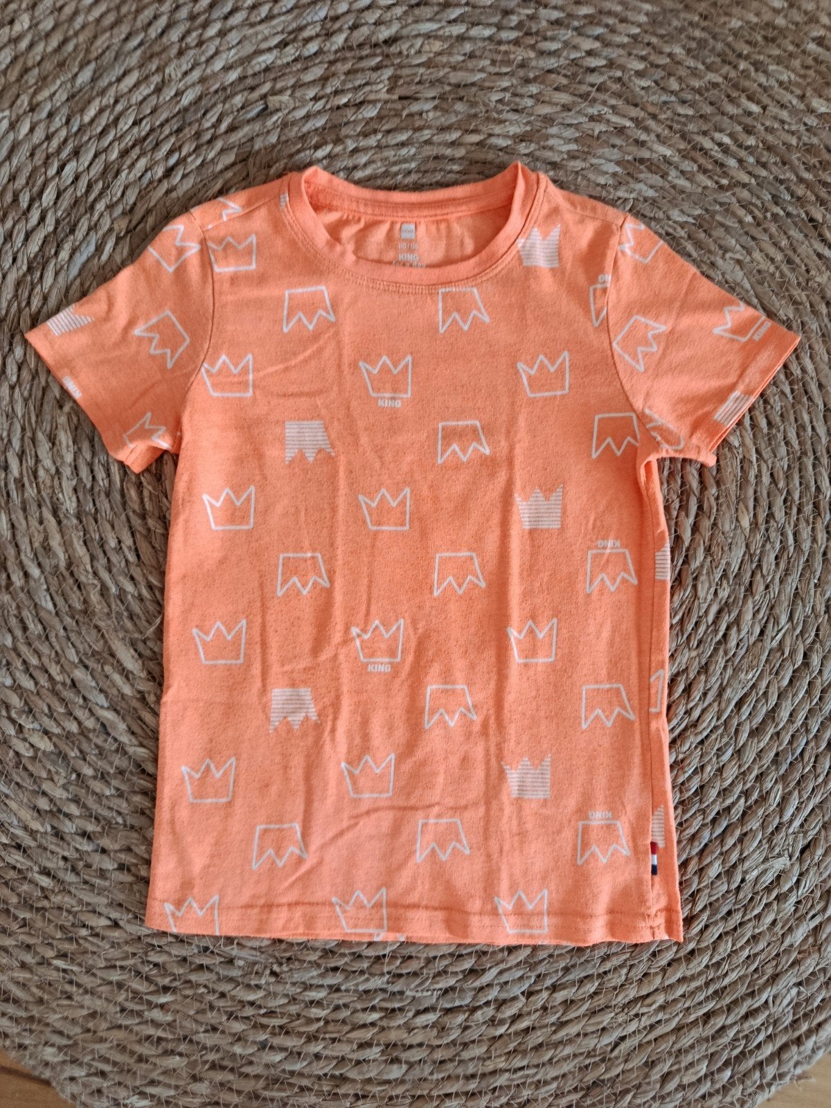 Oranje Hema T-shirt met Kroontjes - Maat 110/116, Ophalen of Verzenden, Hema, Jongen of Meisje, Shirt of Longsleeve