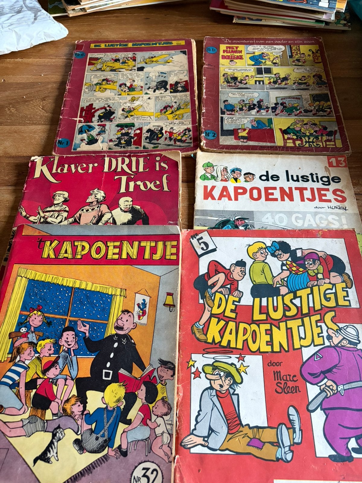 Oude kapoentjes uitgaves, Boeken, Ophalen of Verzenden, Gelezen