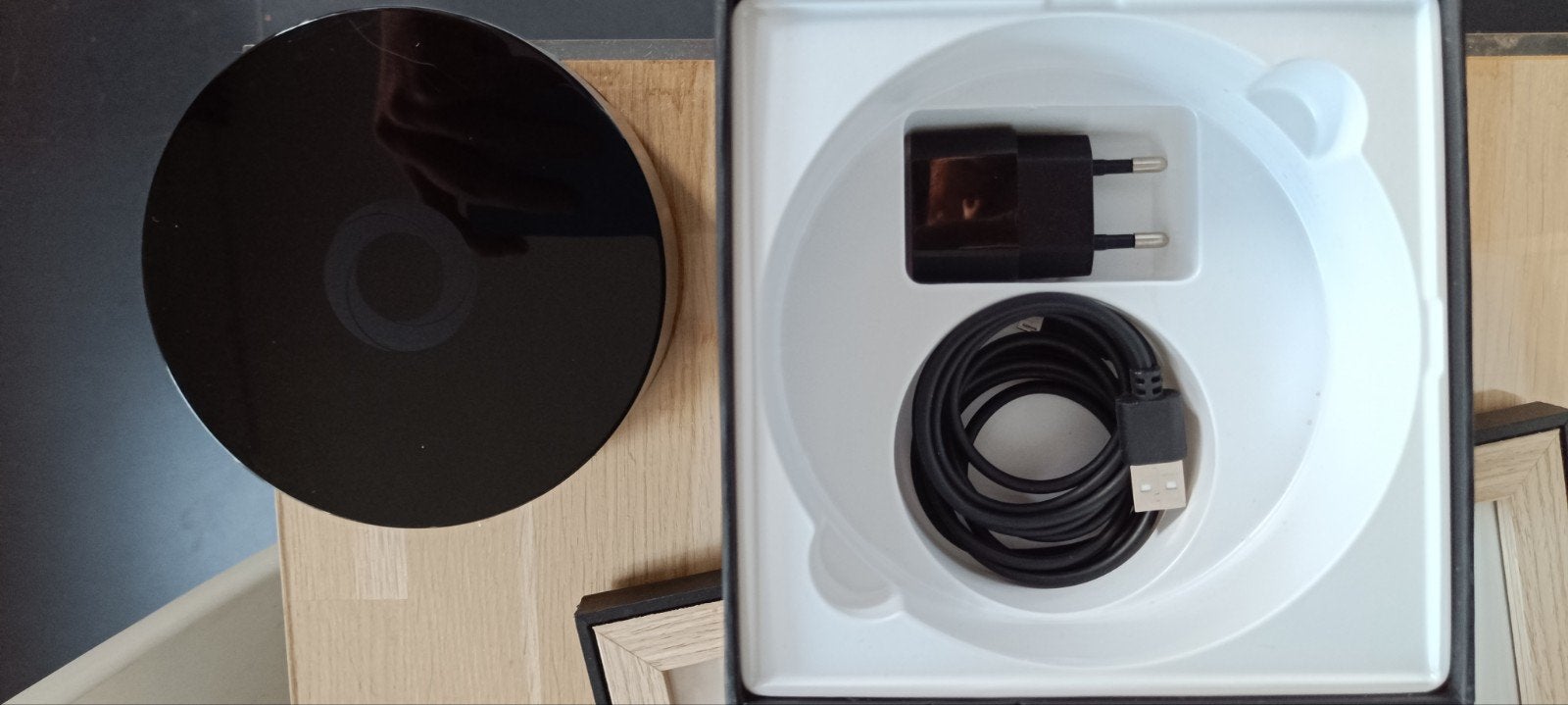 Homey Bridge Smart Home Hub - Zo goed als nieuw, Ophalen of Verzenden