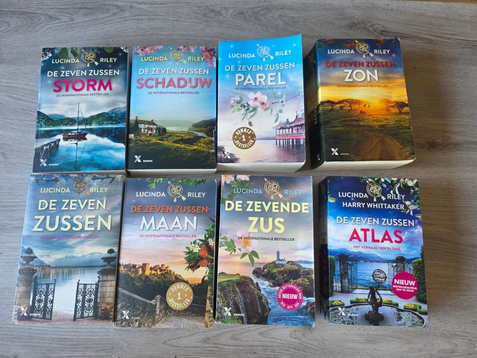 de zeven zussen complete serie, Boeken, Ophalen of Verzenden, Gelezen, Lucinda Riley