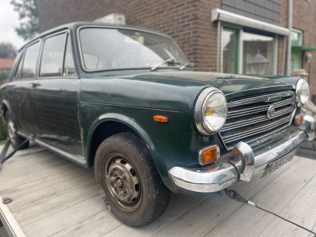 Morris 1300 1.3 1969 automaat mooi project   1800 euro!!!, Auto's, Automaat, 4 cilinders, 840 kg, 60 pk